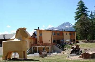 фото отеля San Jon Hotel Scuol