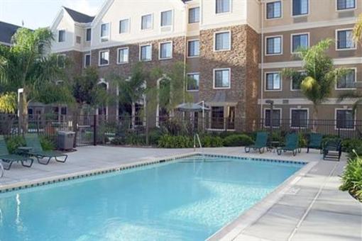 фото отеля Staybridge Suites San Diego - Sorrento Mesa