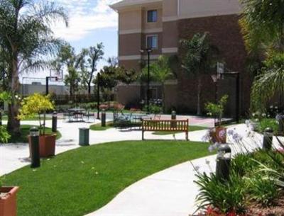 фото отеля Staybridge Suites San Diego - Sorrento Mesa