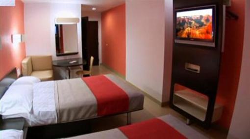 фото отеля Delta Inns