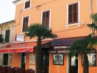 Aparthotel Lav