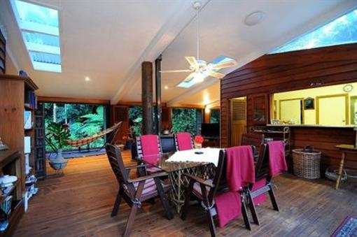 фото отеля Cow Bay Homestay