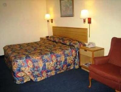 фото отеля Knights Inn Paris