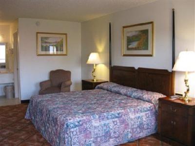 фото отеля Red Carpet Inn East Kissimmee