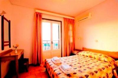 фото отеля Elpida Hotel & Apartments