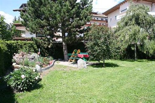 фото отеля Landhaus Schopf Apartment Arzl im Pitztal