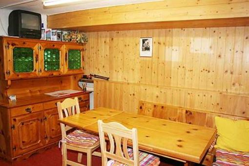 фото отеля Landhaus Schopf Apartment Arzl im Pitztal