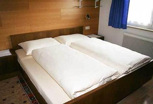 фото отеля Landhaus Schopf Apartment Arzl im Pitztal