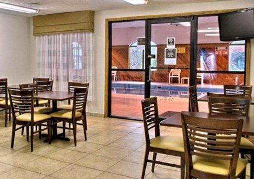 фото отеля Sleep Inn Bolivar (Ohio)