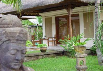 фото отеля Puri Bagus Lovina Hotel Bali