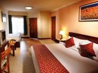 фото отеля Bukit Merah Laketown Resort