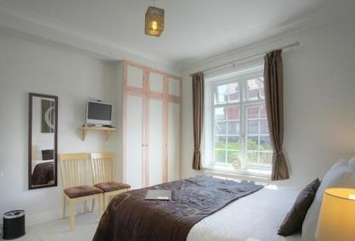 фото отеля Robertsbrook Guest House