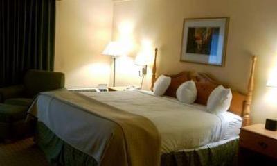 фото отеля The Richmond Suites Hotel