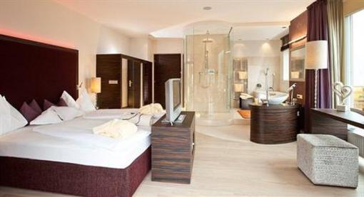 фото отеля Vollanerhof Romantic Resort