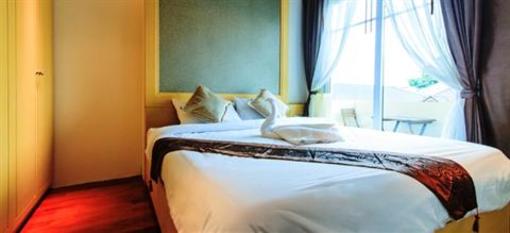 фото отеля Inlove @ Surin Resort
