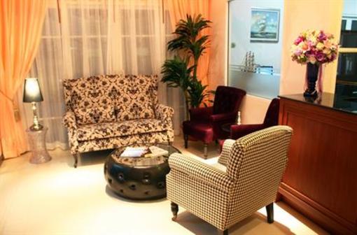 фото отеля Inlove @ Surin Resort