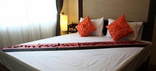 фото отеля Inlove @ Surin Resort