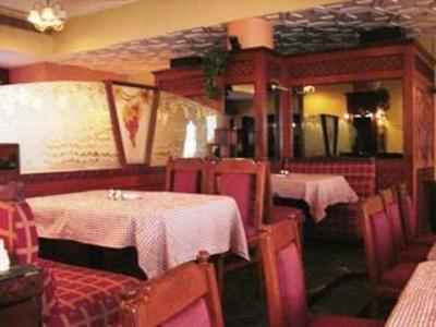 фото отеля Hotel Maurya Palace Mysore