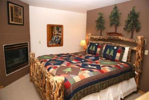 фото отеля Lazy R Cottages Estes Park
