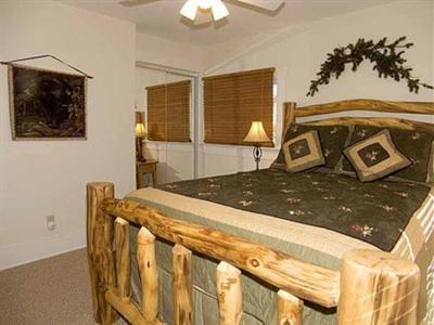 фото отеля Lazy R Cottages Estes Park