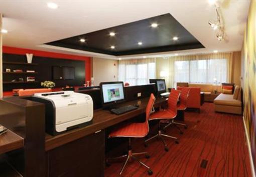 фото отеля Courtyard by Marriott Flint
