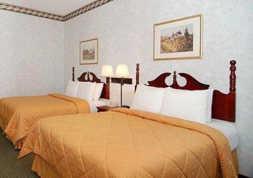 фото отеля Comfort Inn Crystal Lake