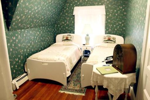 фото отеля Coolidge Corner Guest House Bed & Bagel