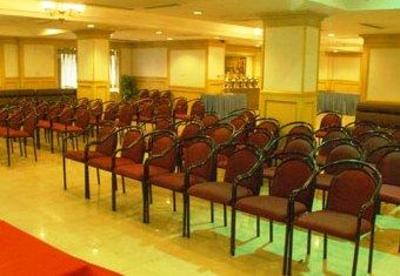 фото отеля Belsons Taj Mahal Hotel Secunderabad