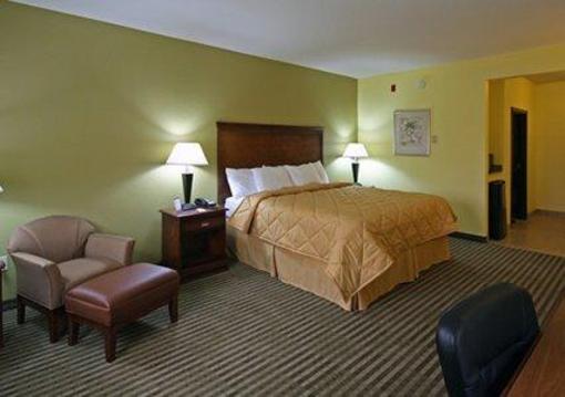 фото отеля Comfort Inn & Suites Byram