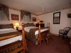 фото отеля The Golden Lamb Inn