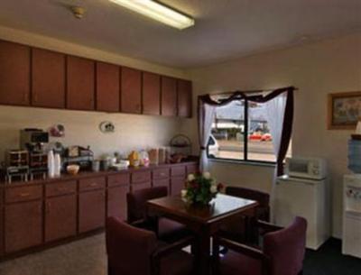 фото отеля Super 8 Houston / Brookhollow / NW