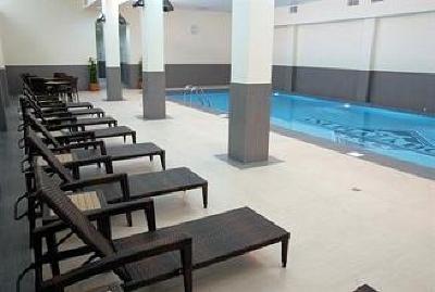 фото отеля Ani Plaza Hotel