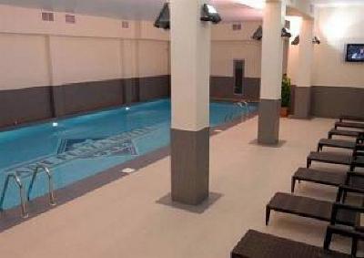фото отеля Ani Plaza Hotel
