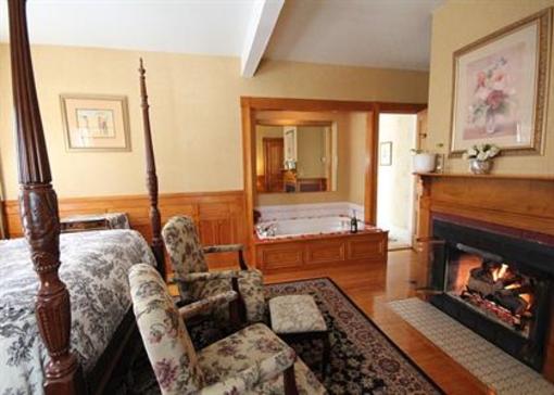 фото отеля Glynn House Inn