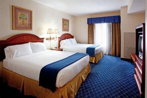 фото отеля Holiday Inn Express Hotel & Suites Orangeburg