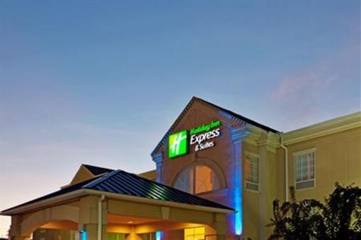 фото отеля Holiday Inn Express Hotel & Suites Orangeburg