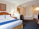 фото отеля Holiday Inn Express Hotel & Suites Orangeburg