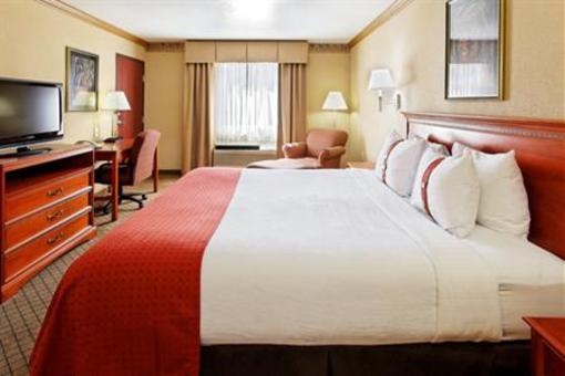 фото отеля Holiday Inn Lackland