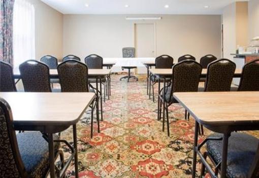 фото отеля Holiday Inn Express Dunn