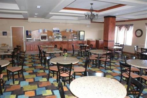 фото отеля Holiday Inn Express Hotel & Suites Anderson