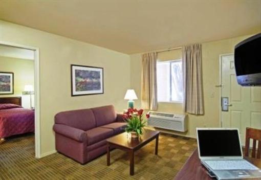 фото отеля Crossland Economy Studios - Las Vegas - Boulder Highway