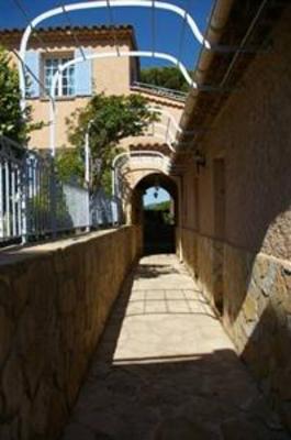 фото отеля Hotel Jas Neuf Sainte-Maxime