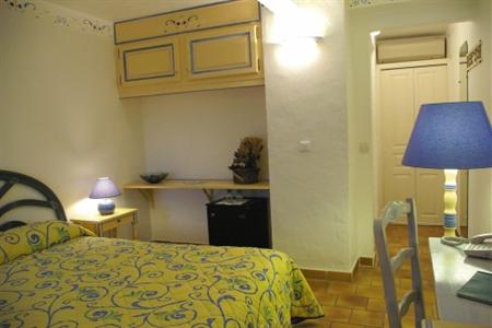фото отеля Hotel Jas Neuf Sainte-Maxime