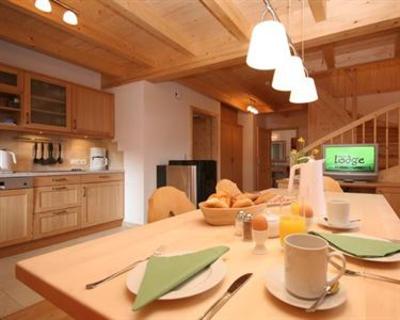 фото отеля AlpenParks Hagan Lodge