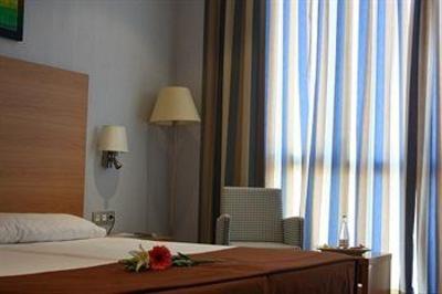 фото отеля Hotel Sevilla Palmera