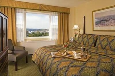 фото отеля George Washington University Inn