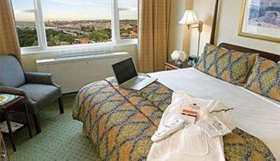 фото отеля George Washington University Inn