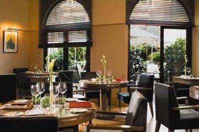 фото отеля Radisson Blu Hotel Champs Elysees Paris