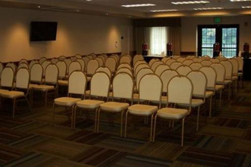 фото отеля Staybridge Suites Rochester University