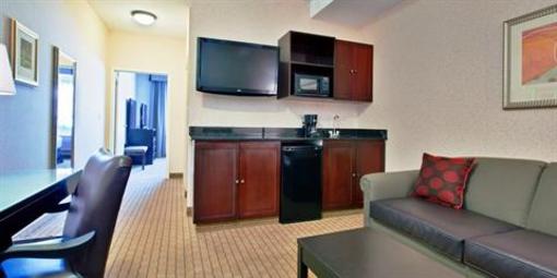 фото отеля Holiday Inn Canmore